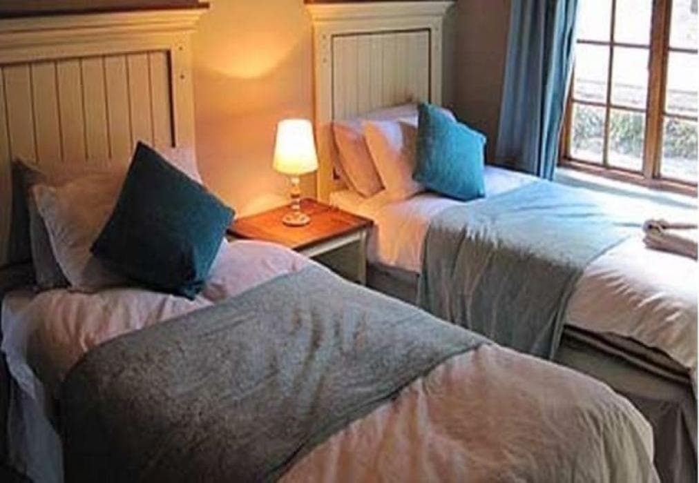 Over The Edge Cottage 1