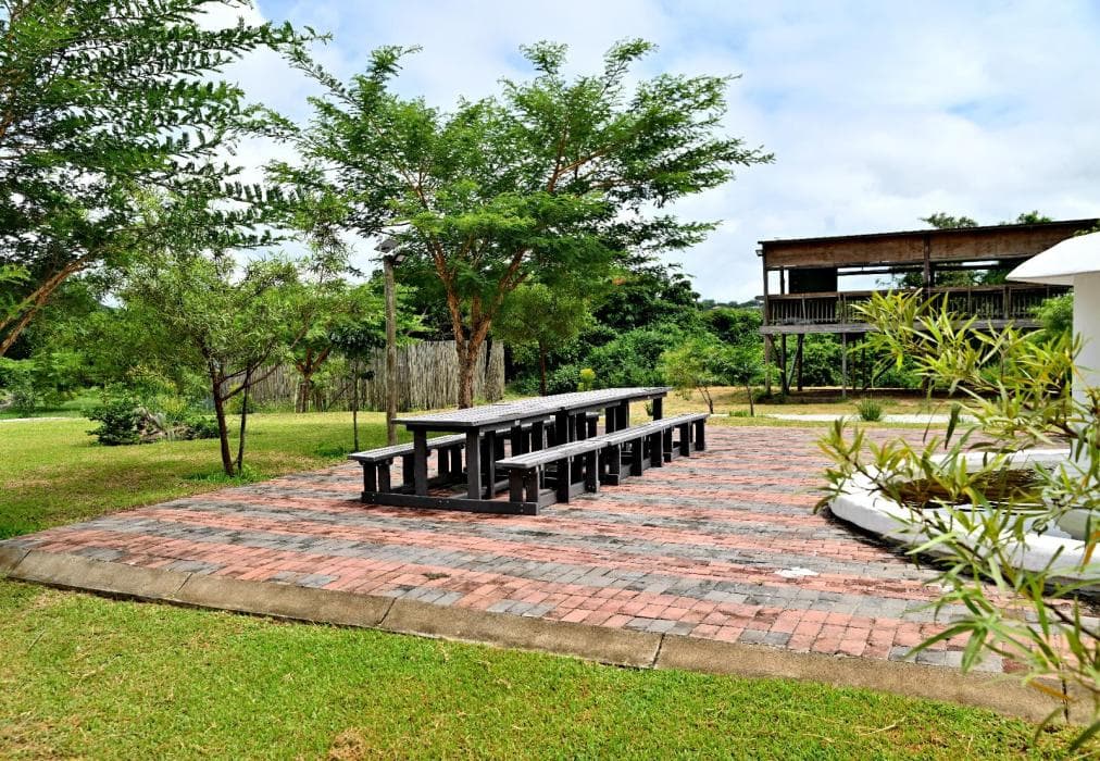 SleepOver Phabeni Gate