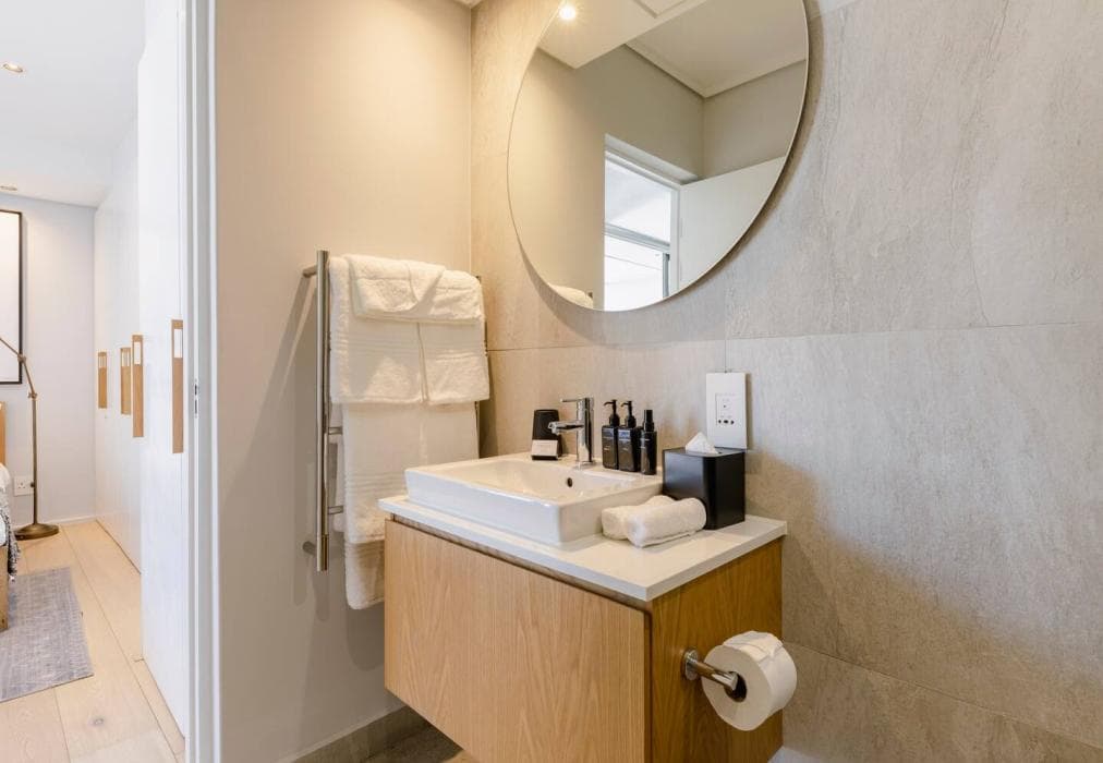 Luxury Studio Apartment501